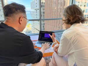 Dan Kim collaborating with sales at Airwallex
